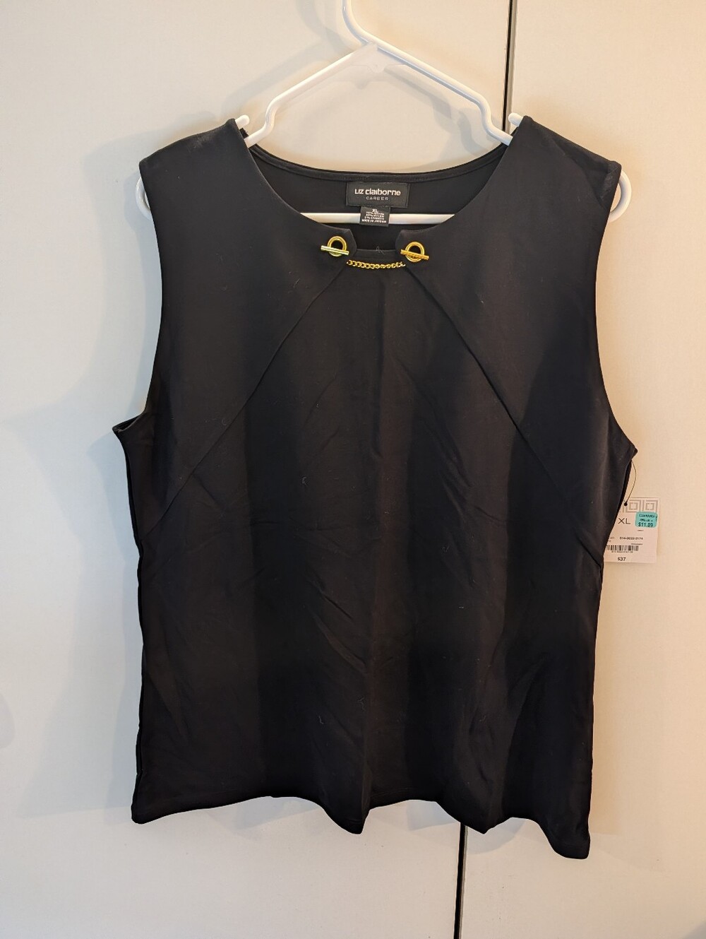 Liz Claiborne Black Sleeveless Shell with Gold Chain Accent